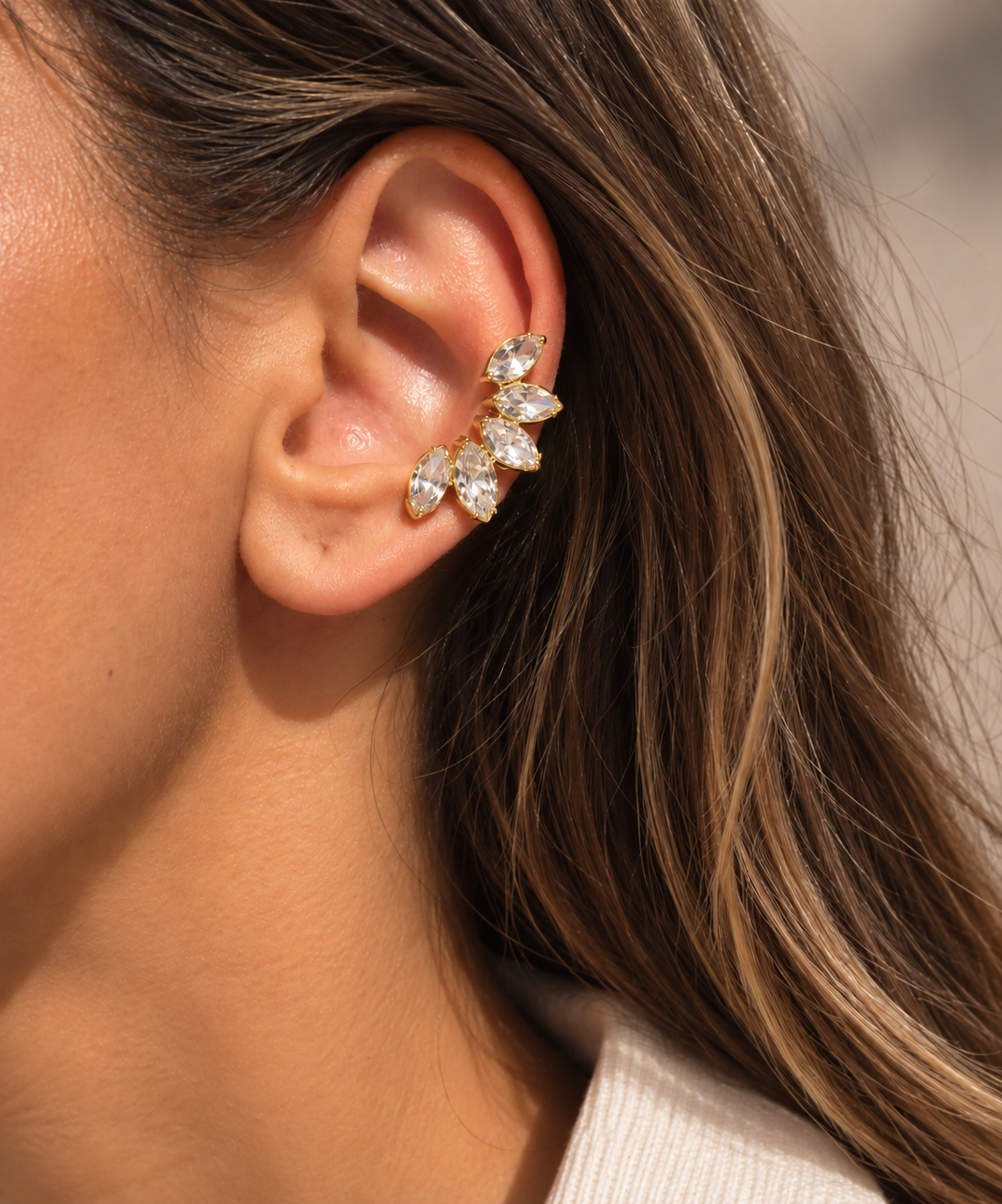 Ear Cuff Crystal Leaf
