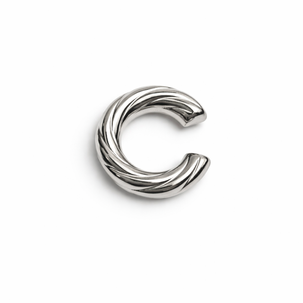 Ear Cuff Bold Wave