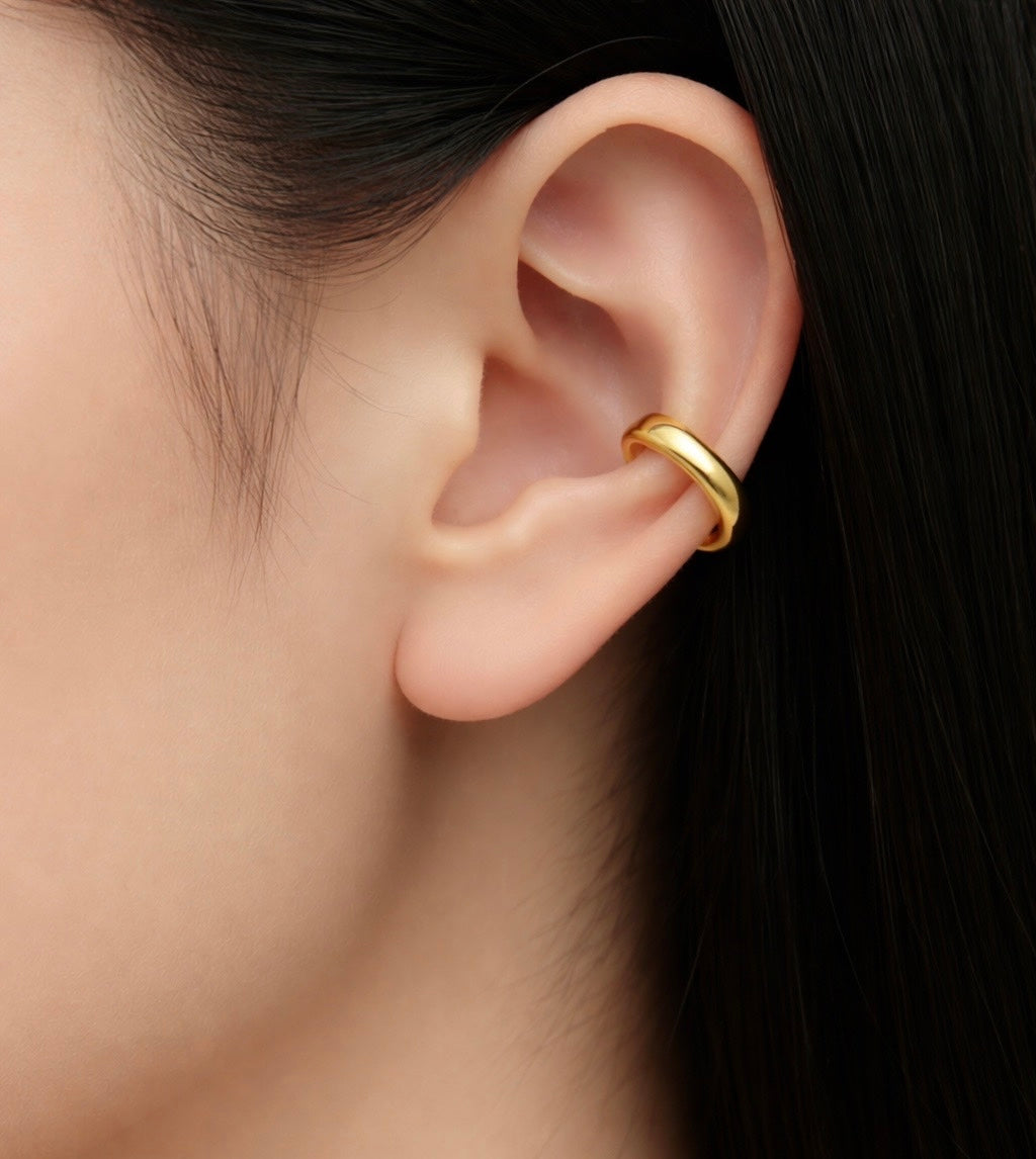 Ear Cuff Golden Bold