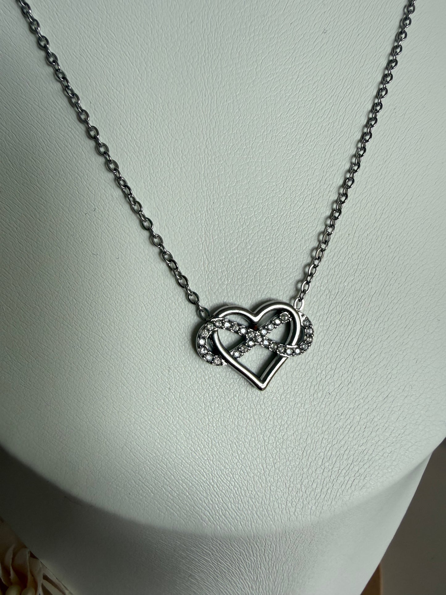 Collana Eternelle