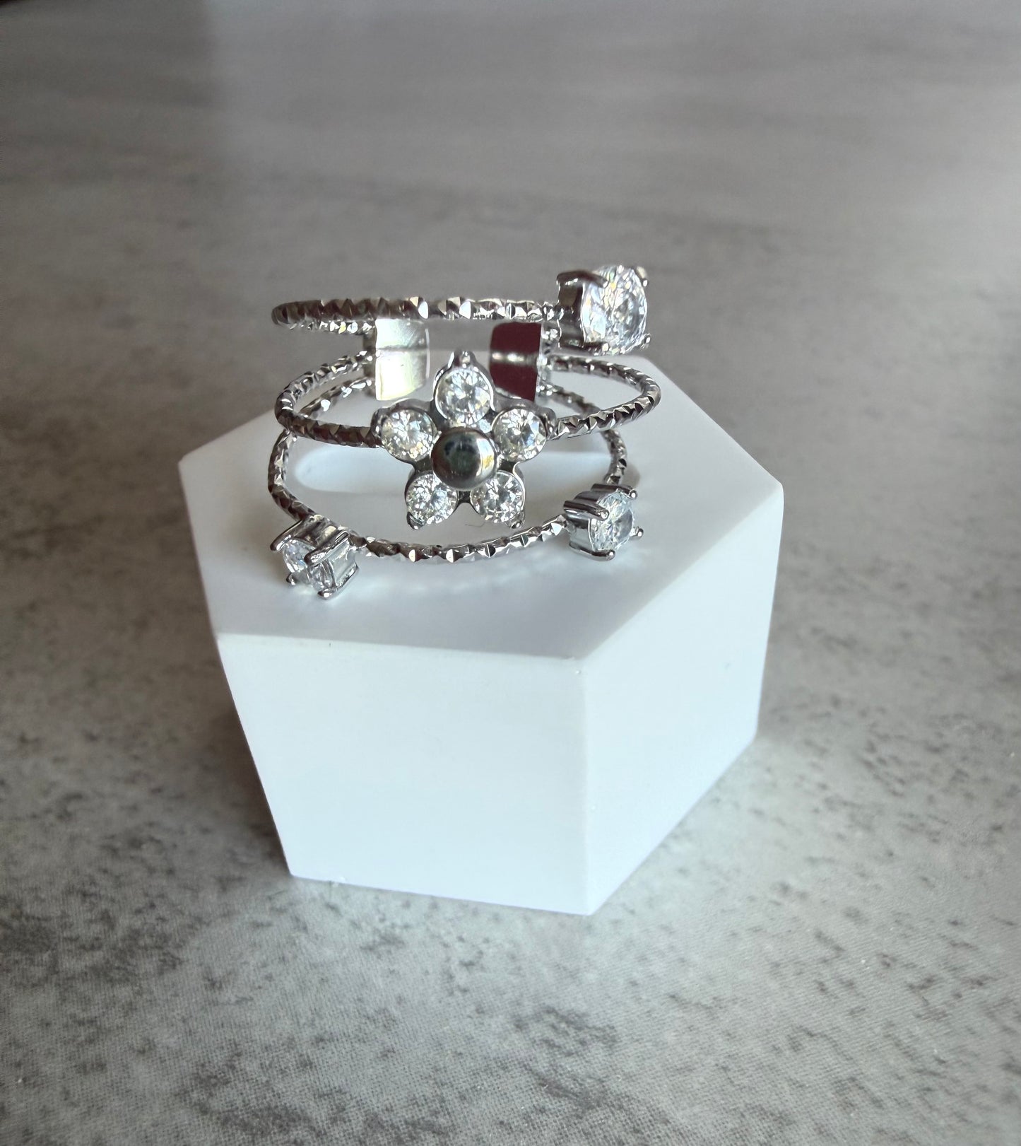 Anello Fleur