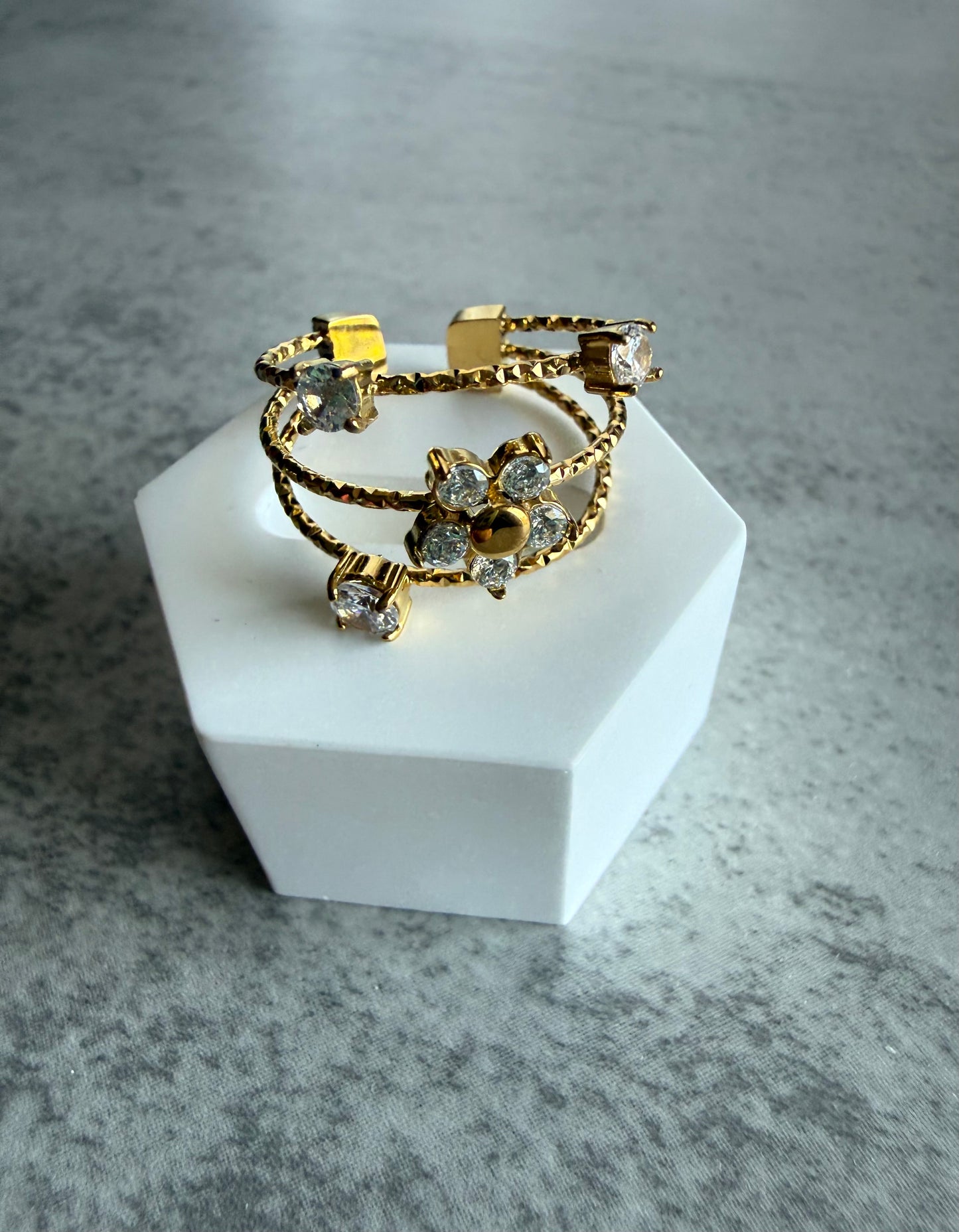 Anello Fleur