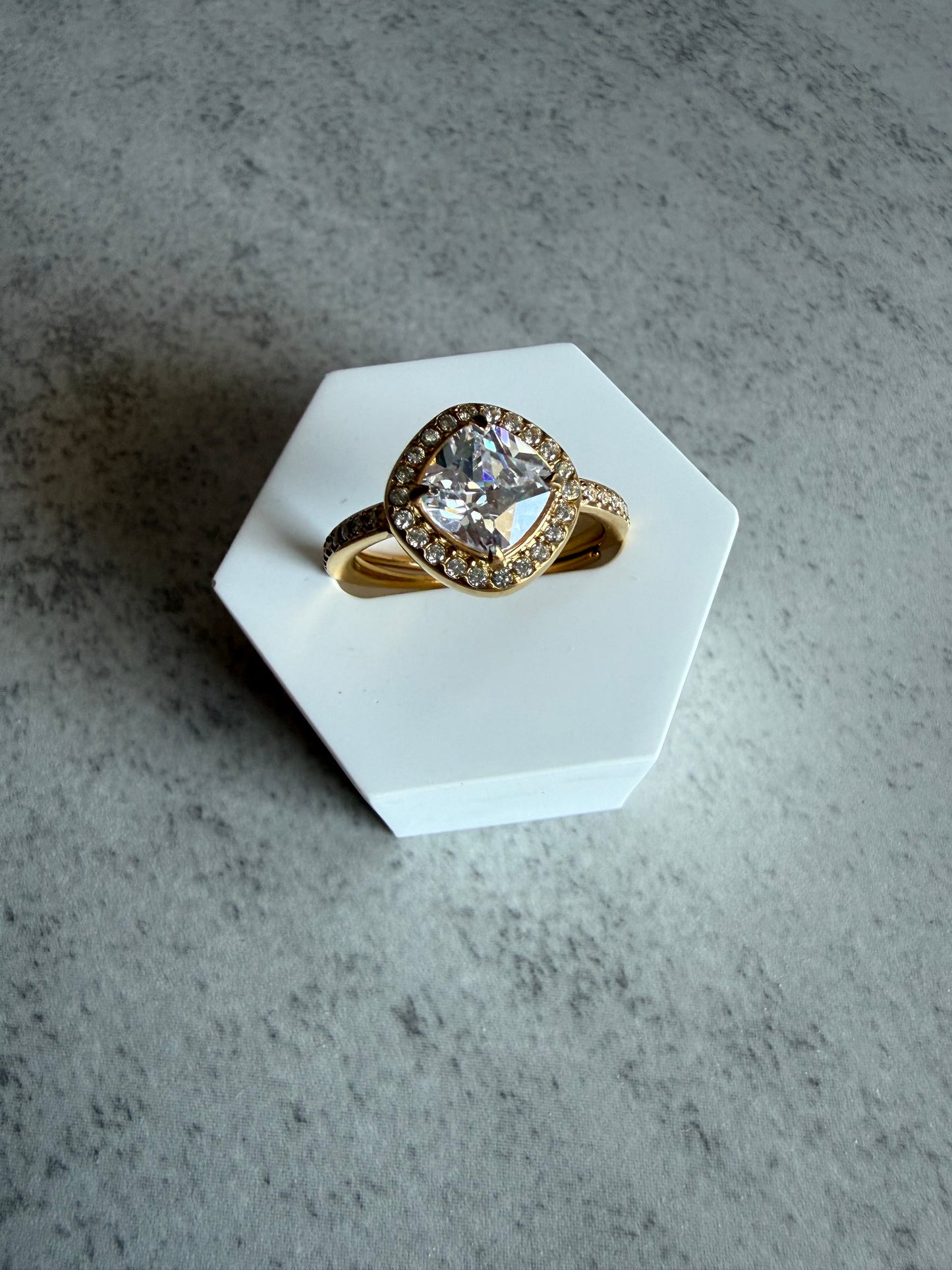 Anello Incanto