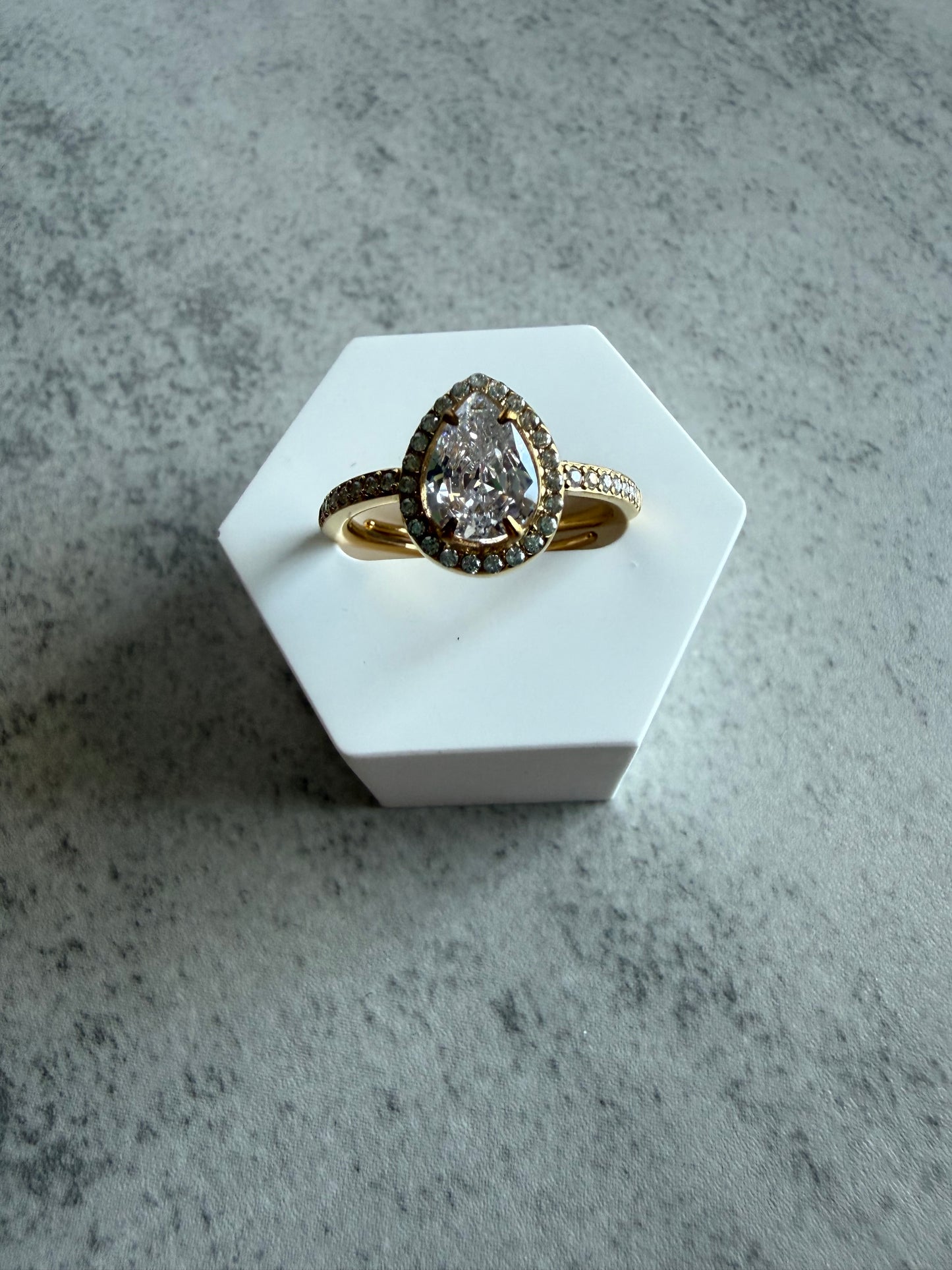 Anello Goccia di Luce