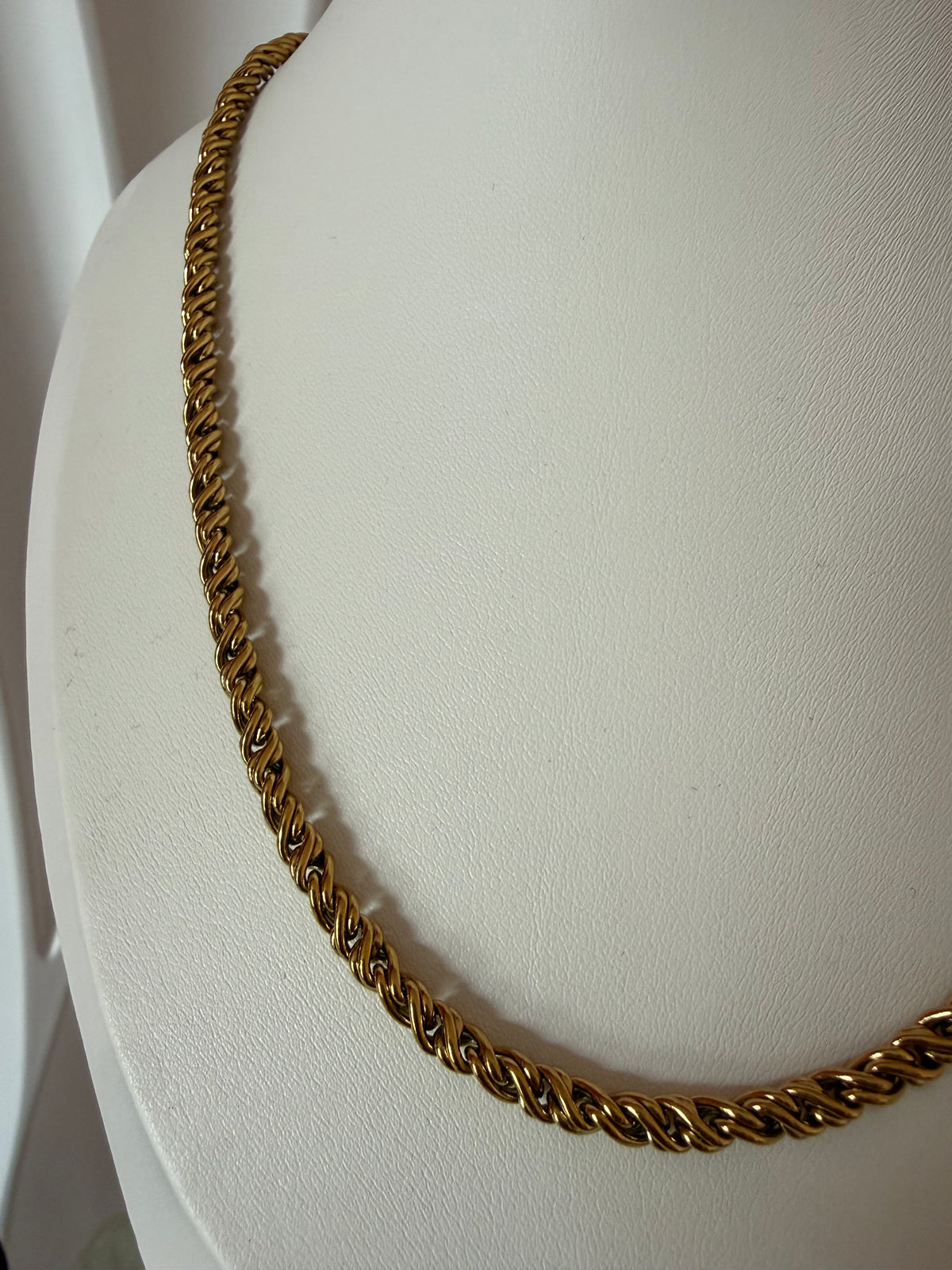 Collana Intreccio
